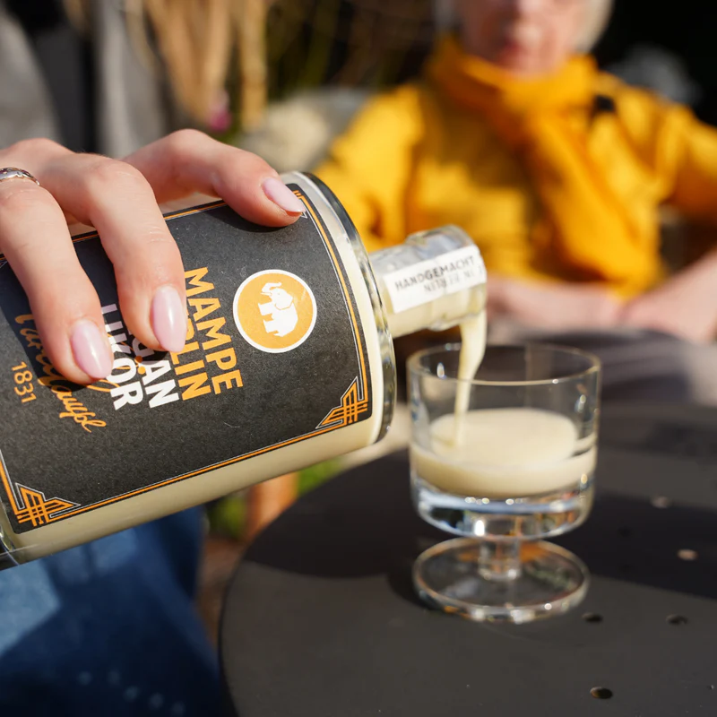 Mampe vegan liqueur