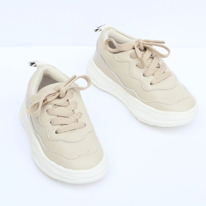 Paizo vegan children's trainers