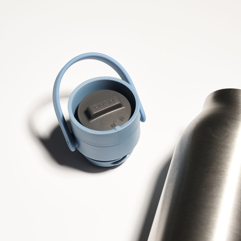circular bottle lid
