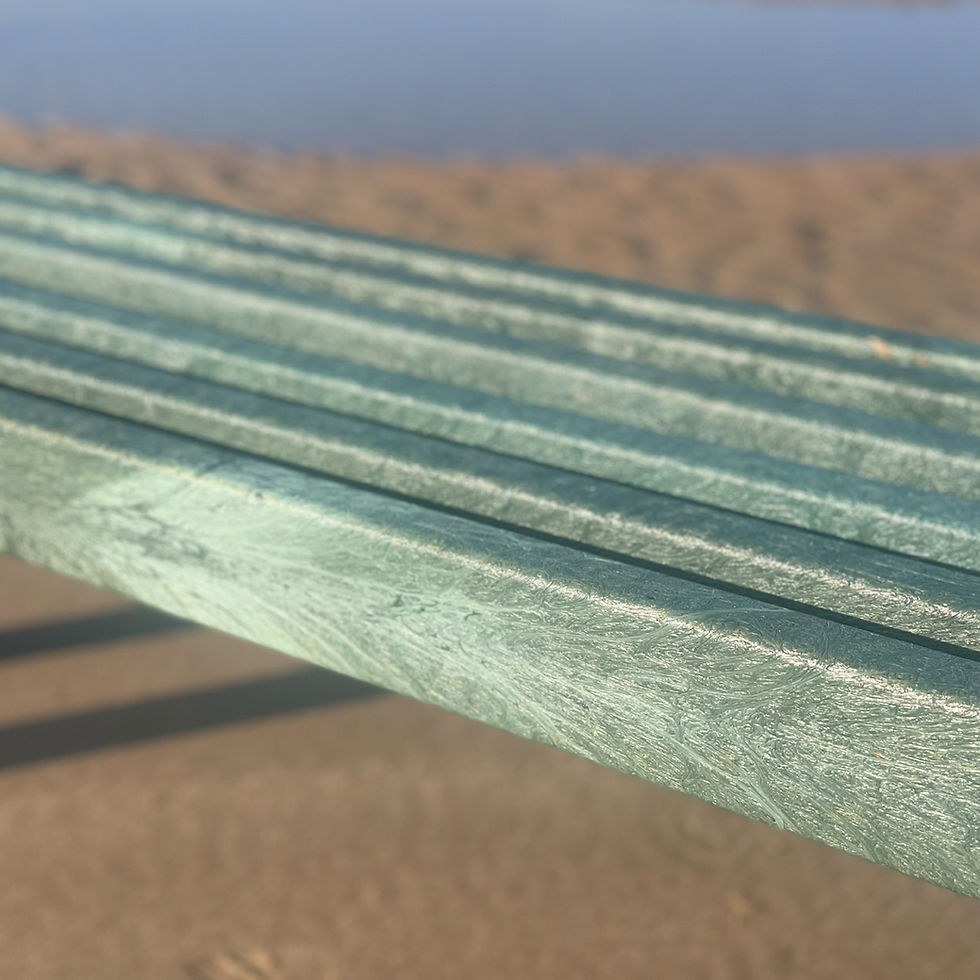 Ecotribo park bench