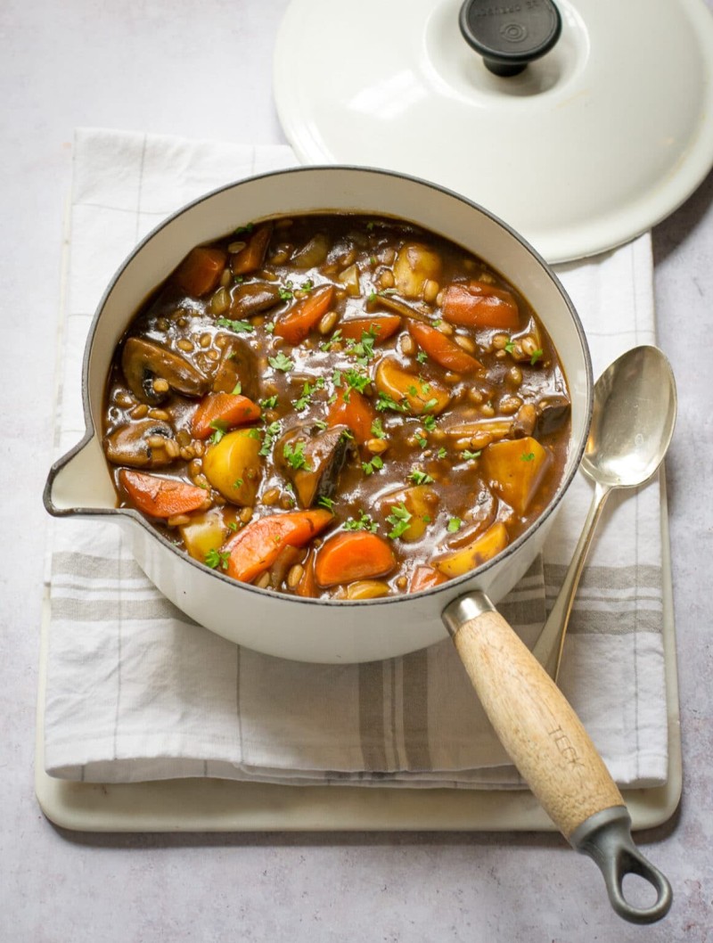 vegan stew with ale and pearl barley